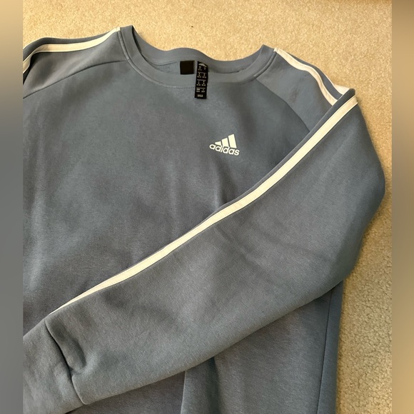 Adidas women’s crewneck / size medium / light blue grey color - Picture 3 of 3